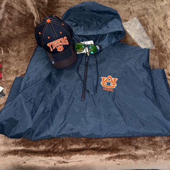 Auburn Tigers Navy Windbreaker - Picture 1 of 16